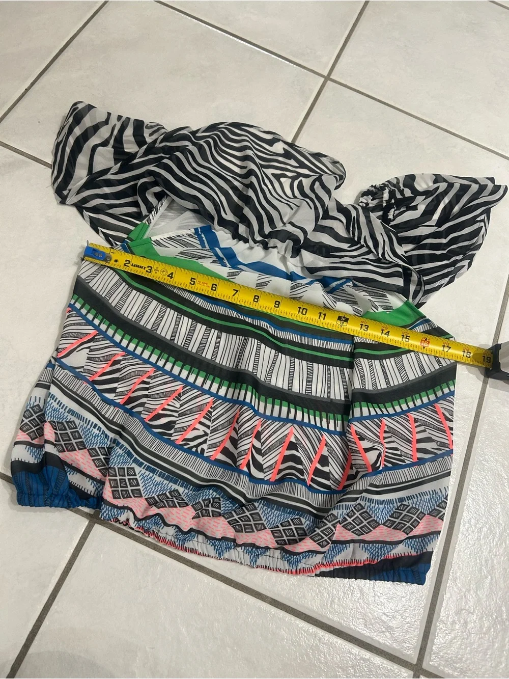 Express Multicolor Zebra Pattern Blouse - Picture 5 of 8